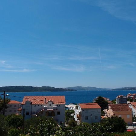 Apartments Kadulja Trogir Eksteriør bilde